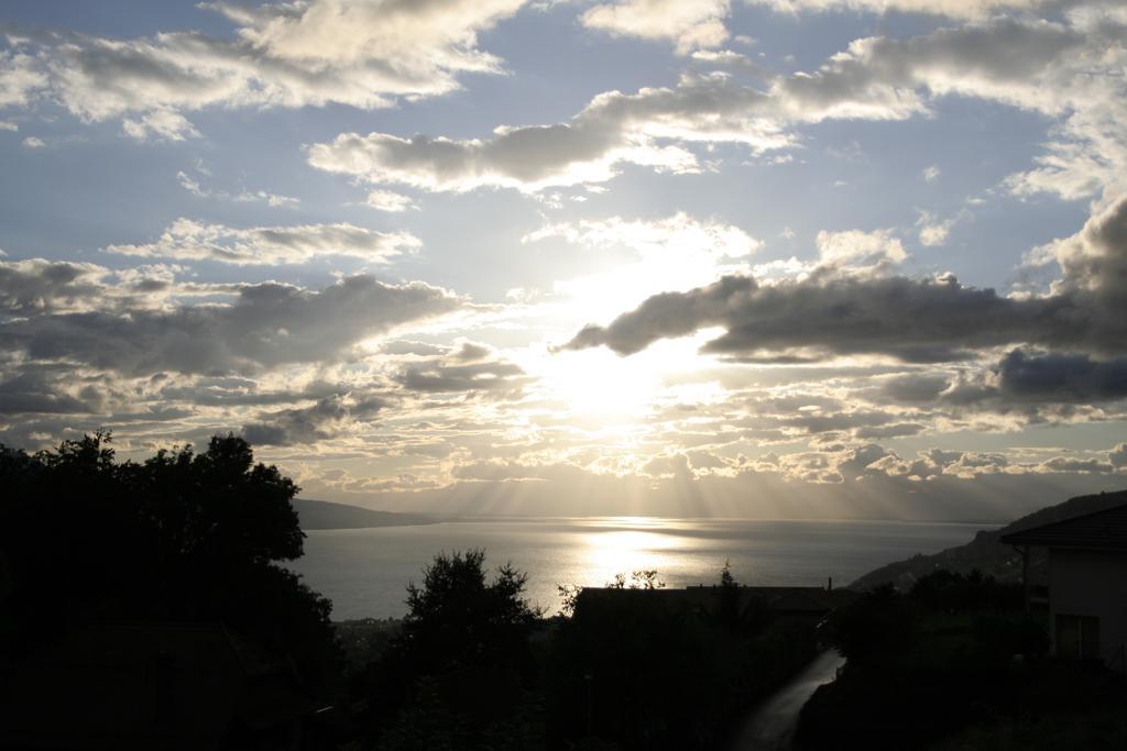Montreux Holiday Home Exteriér fotografie